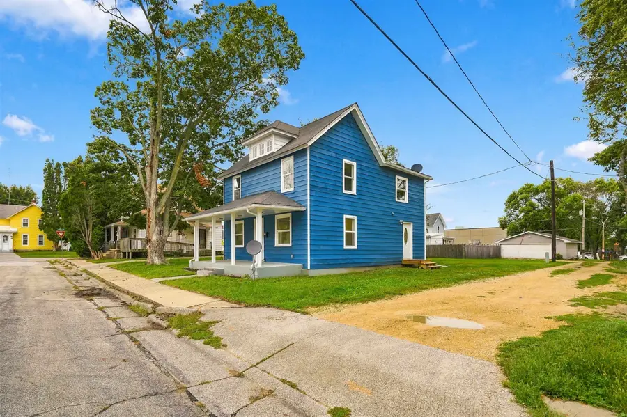 310 James Street, Maquoketa, IA 52060 - #2