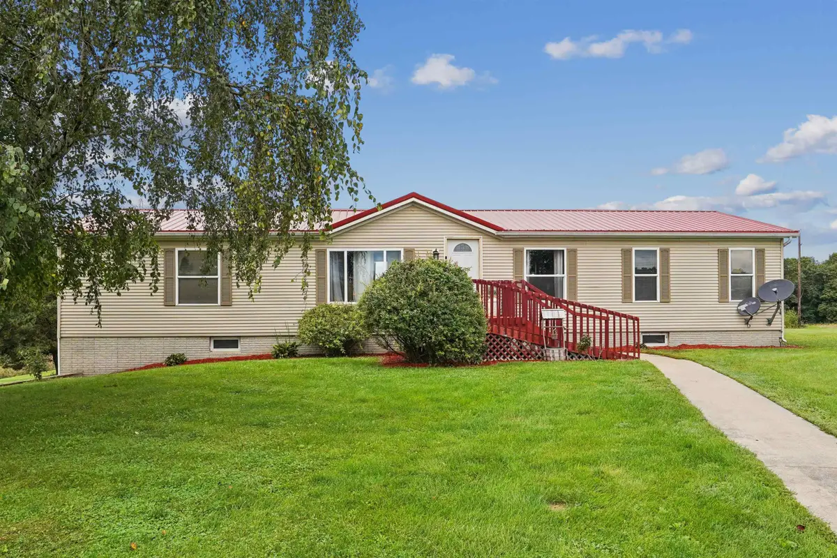 216 Burger Road, Monona, IA 52159 - #1