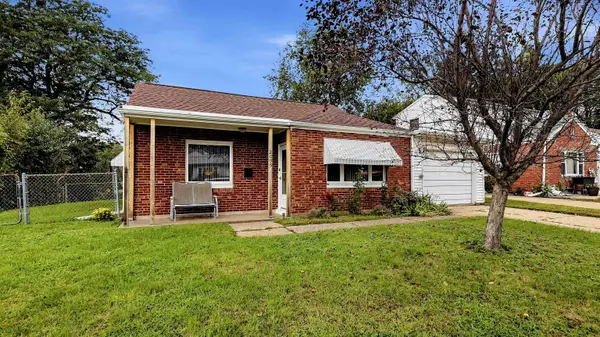 2095 Ogilby Road, Dubuque, IA 52001