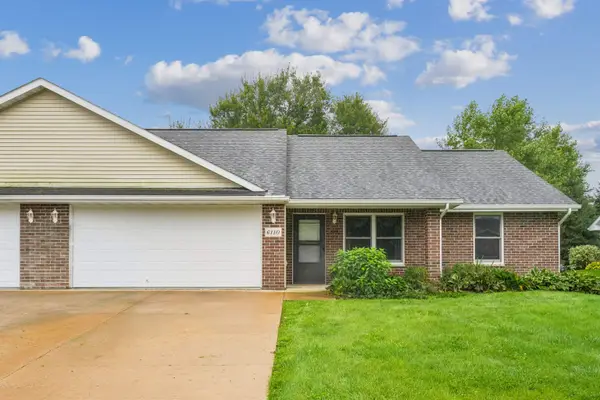 6110 Seven Springs Drive, Dubuque, IA 52002