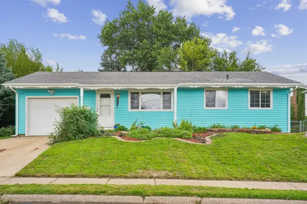 2527 Marywood Drive, Dubuque, IA 52001