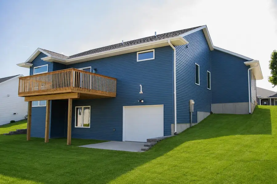 2282 Helle Drive, Asbury, IA 52002 - #2