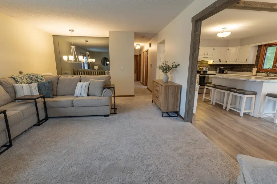 983 Richards Road, Dubuque, IA 52003 - #3