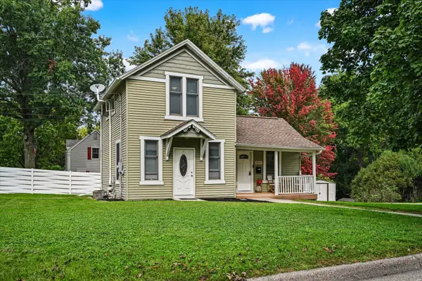 1811 Cannon Street, Dubuque, IA 52003