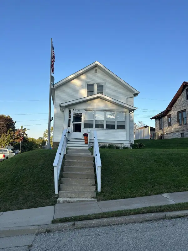 1798 Atlantic Street, Dubuque, IA 52001