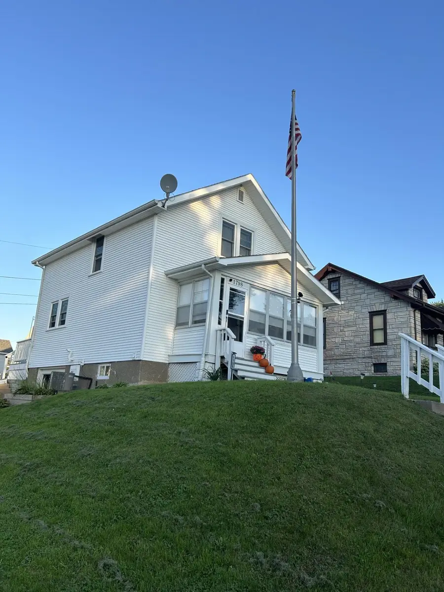 1798 Atlantic Street, Dubuque, IA 52001 - #2