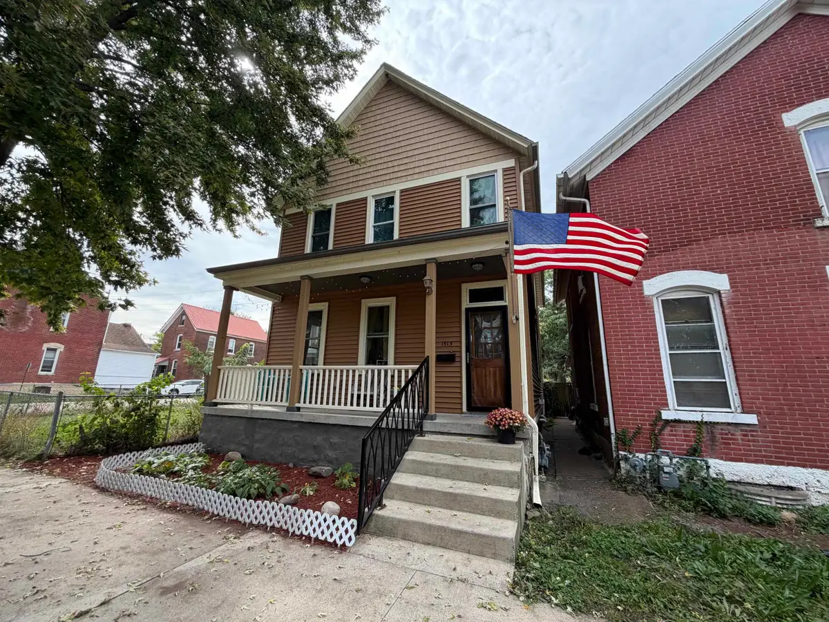 1513 Washington Street, Dubuque, IA 52001 - #1