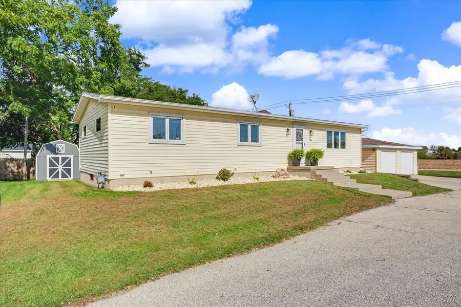 116 SE 10th Street, Dyersville, IA 52040 - #2