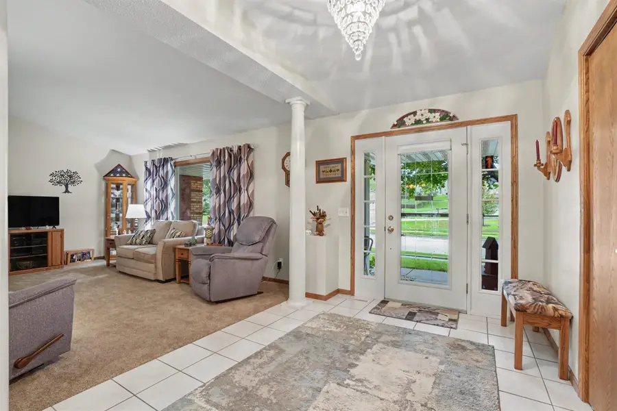 4932 Gabriel Drive, Dubuque, IA 52002 - #3