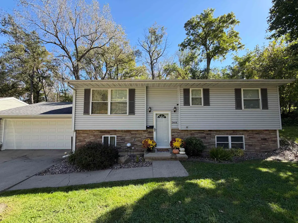 2464 Hempstead Street, Dubuque, IA 52001 - #1
