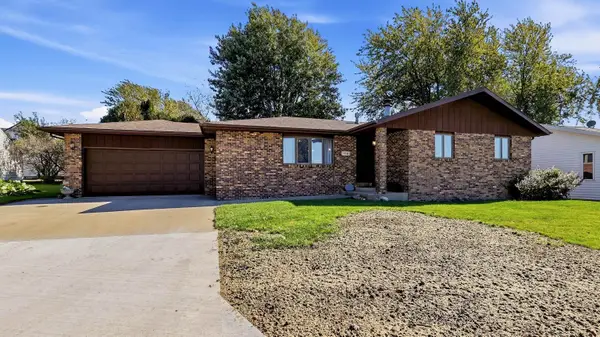 758 Highland Court, Holy Cross, IA 52053