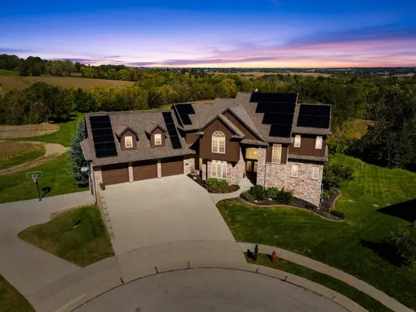 2356 Long Grove Court, Dubuque, IA 52002
