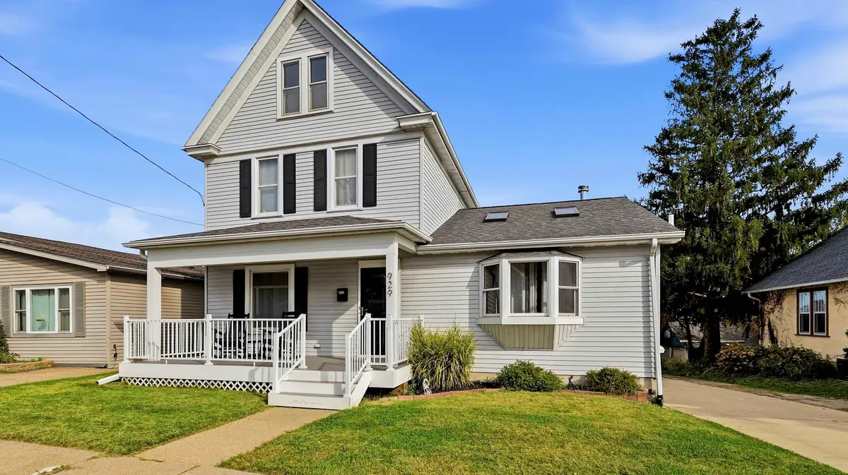 929 Mount Loretta Avenue, Dubuque, IA 52003 - #1