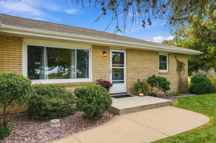13454 N Cascade Road, Dubuque, IA 52003 - #3