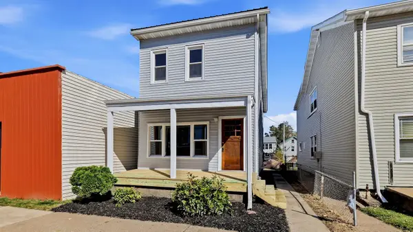 1882 White Street, Dubuque, IA 52001