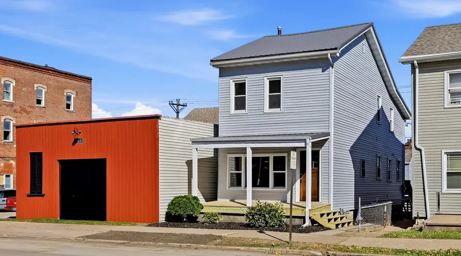 1882 White Street, Dubuque, IA 52001 - #2
