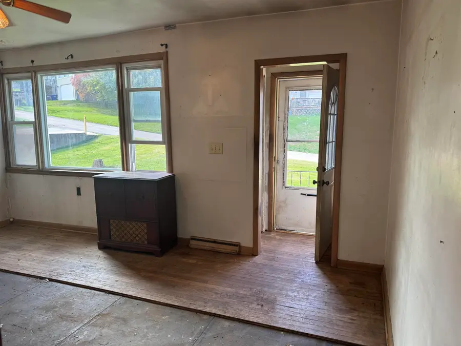 3595 Crescent Court, Dubuque, IA 52001 - #2