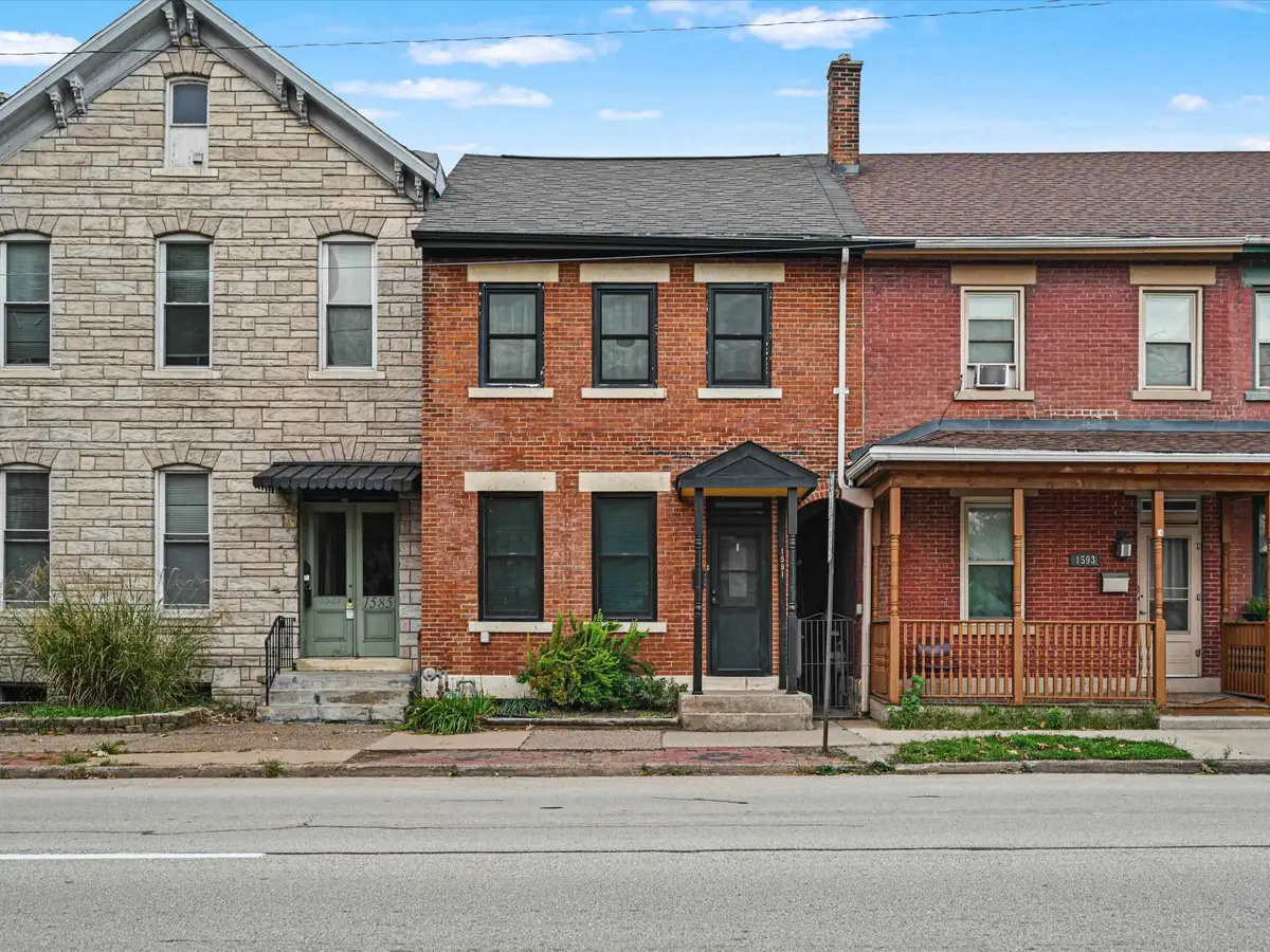 1591 White Street, Dubuque, IA 52001 - #1