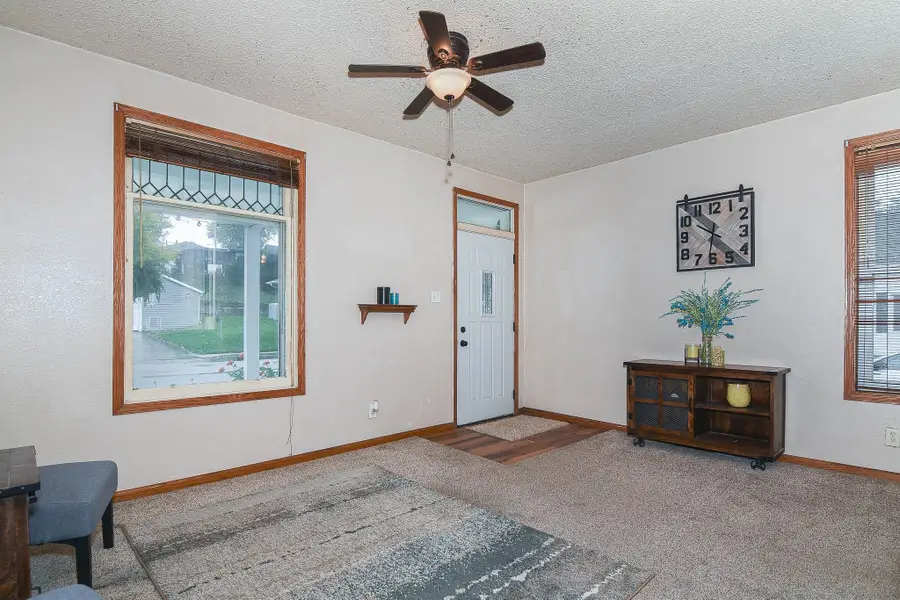 1694 Avoca Street, Dubuque, IA 52001 - #3