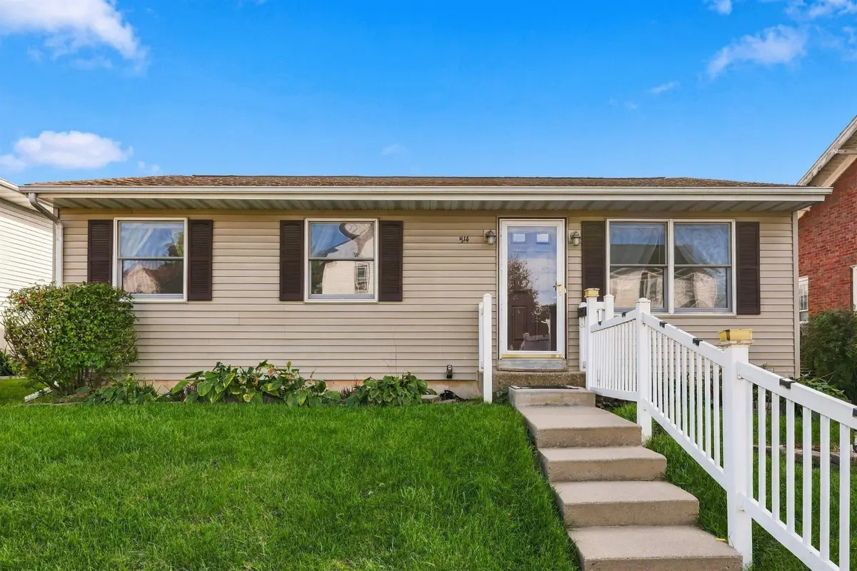 814 Goethe Street, Dubuque, IA 52001-0000 - #1