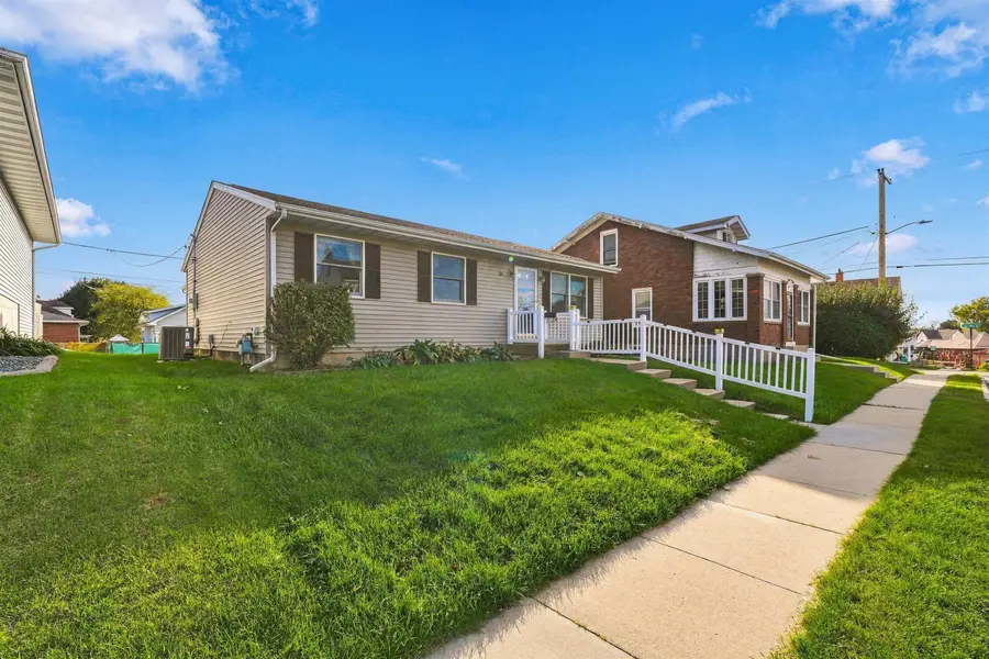 814 Goethe Street, Dubuque, IA 52001-0000 - #2