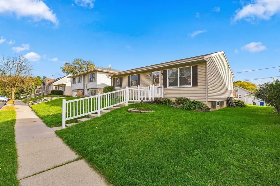814 Goethe Street, Dubuque, IA 52001-0000 - #3