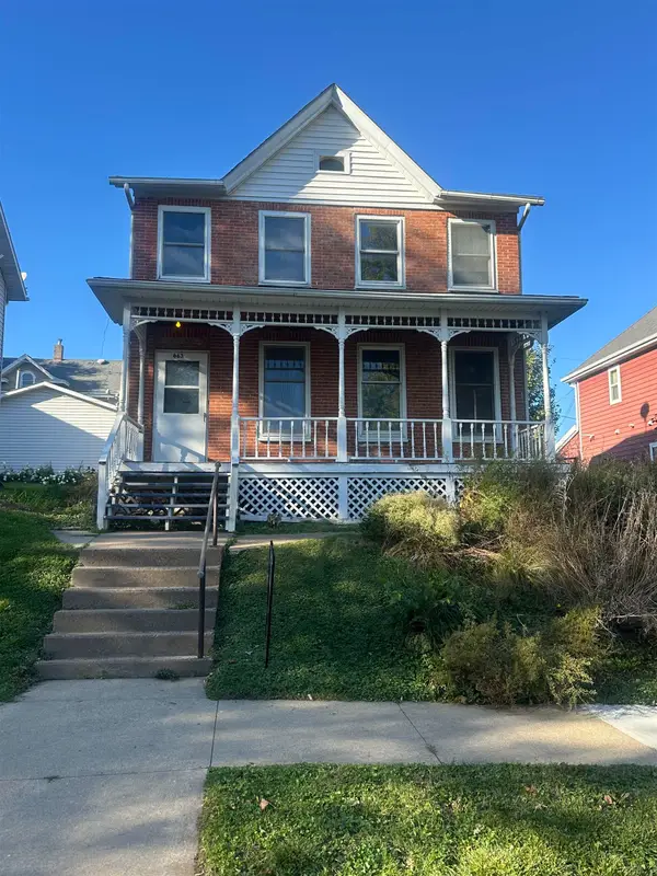 663 Fenelon Place, Dubuque, IA 52001