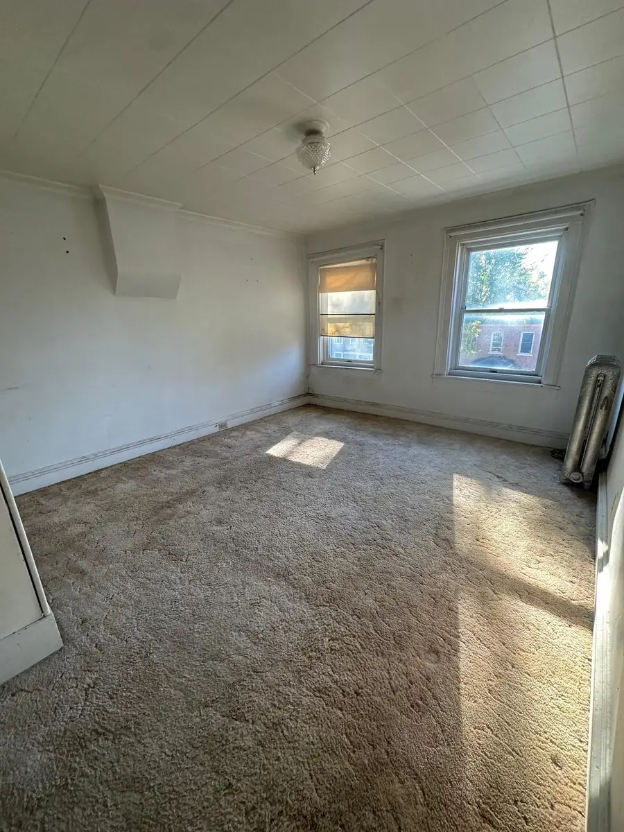 663 Fenelon Place, Dubuque, IA 52001 - #3