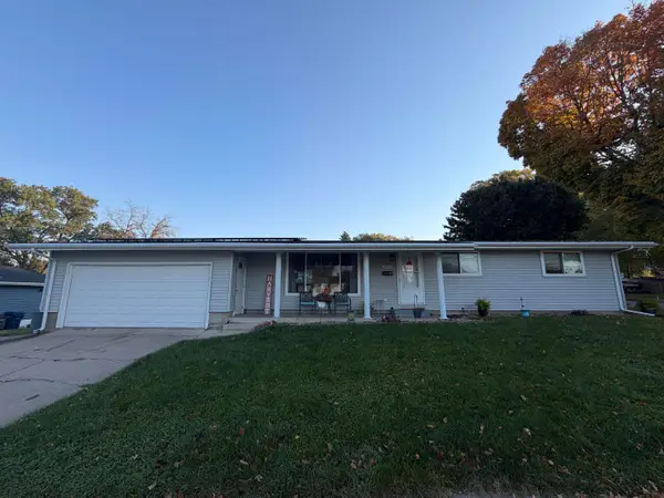 2930 Keokuk Street, Dubuque, IA 52001