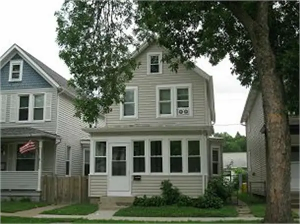 2646 Jackson Street, Dubuque, IA 52001