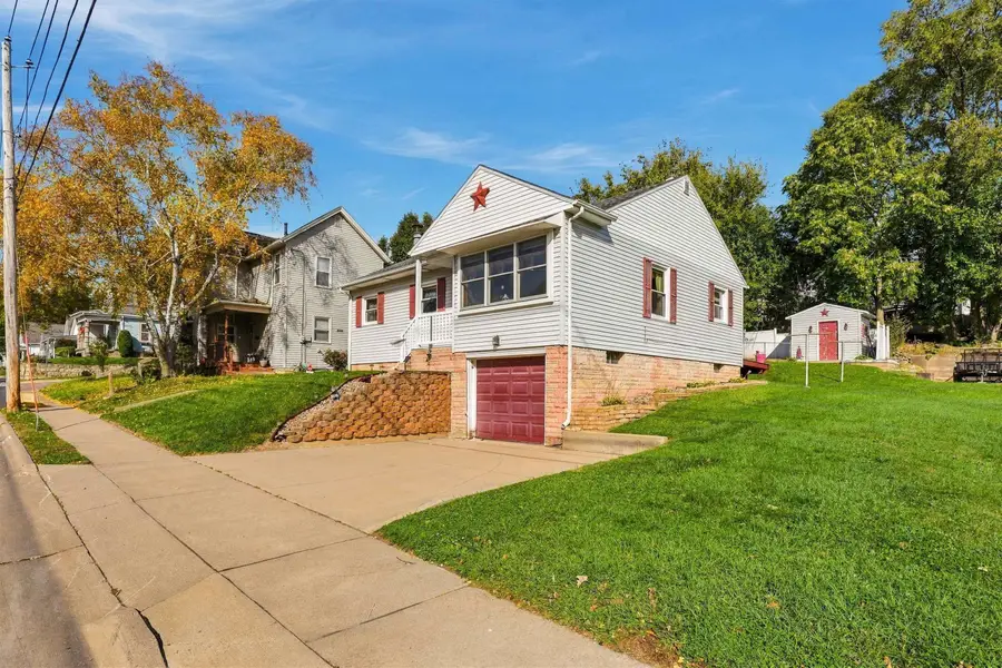 2820 Burden Street, Dubuque, IA 52001 - #2