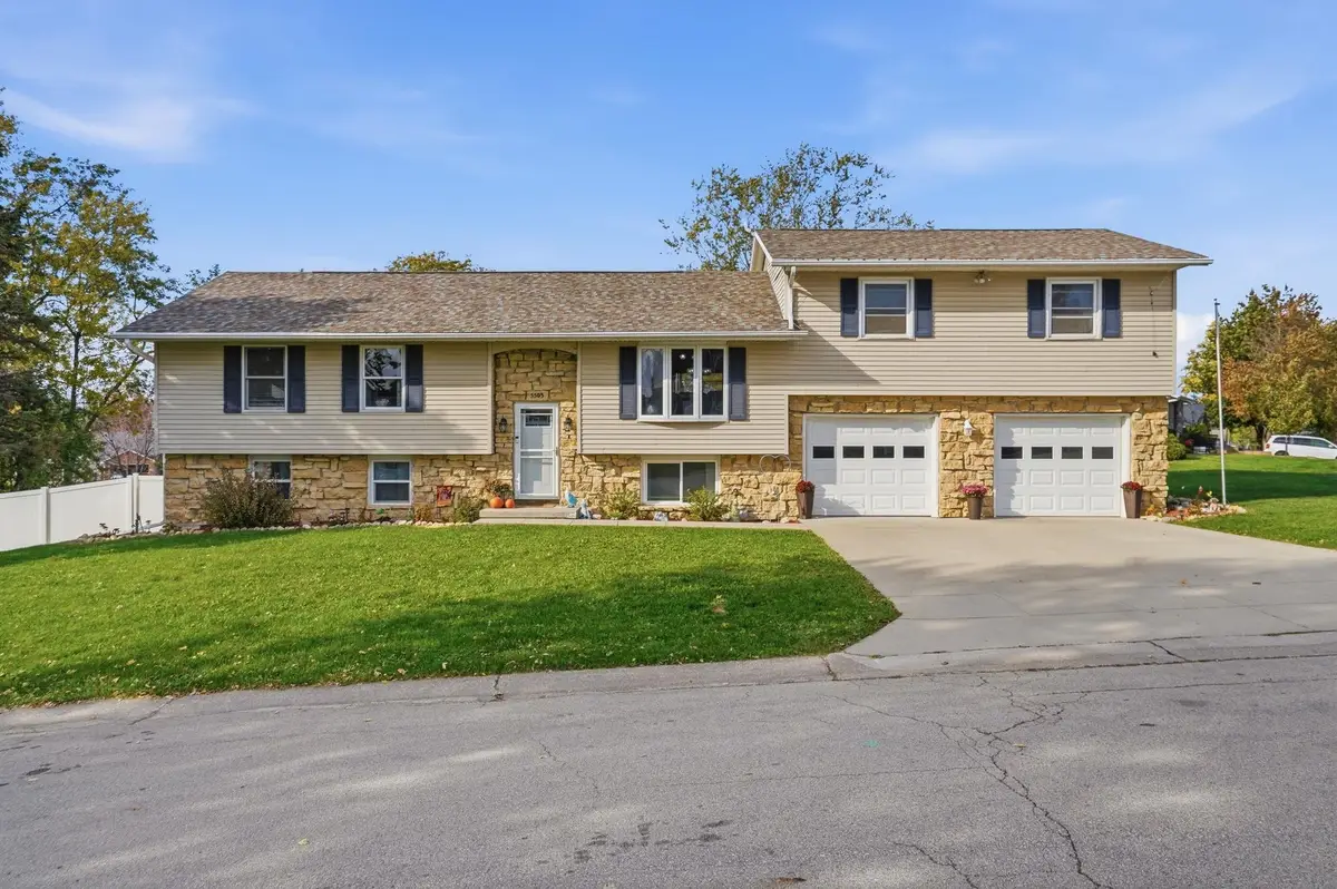5503 Northwood Court, Dubuque, IA 52002 - #1