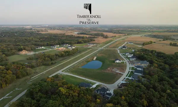 3834 SW Meadow Rose Avenue, West Des Moines, IA 50266