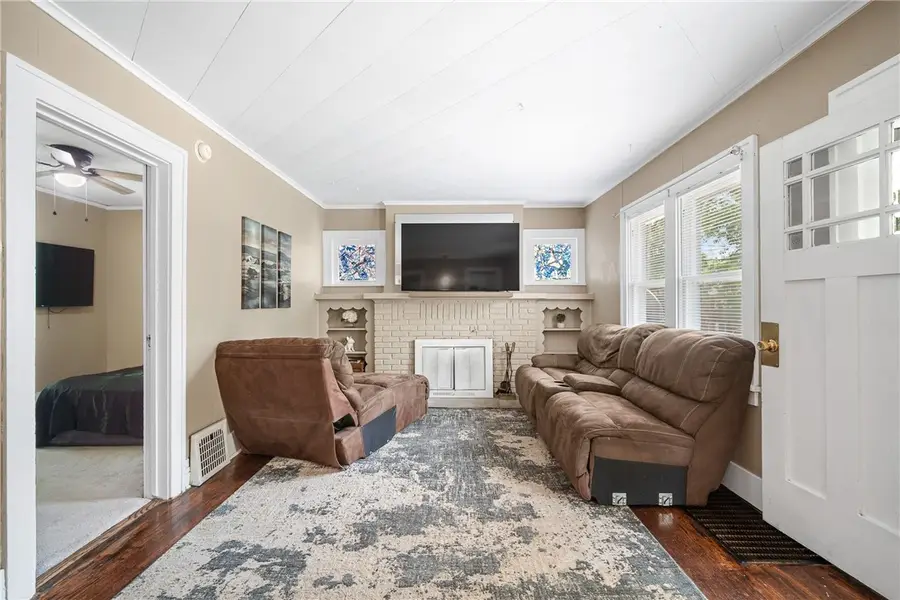 2523 Prospect Road, Des Moines, IA 50310 - Image #2