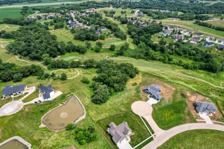 2975 Hickory Circle, Pella, IA 50219 - Image #3