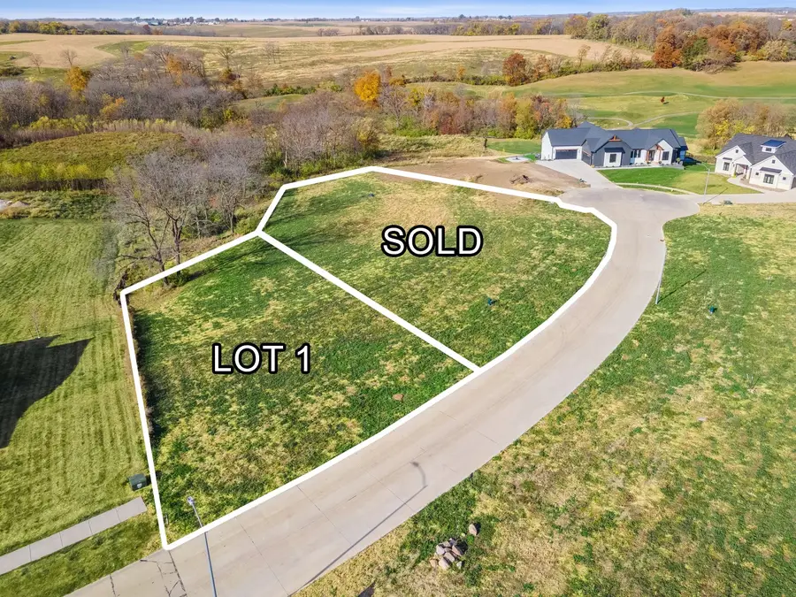 1605 N G Street, Indianola, IA 50125 - Image #2