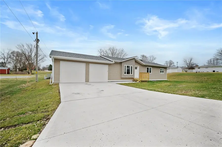 201 NW 3rd Street, Panora, IA 50216 - Image #2