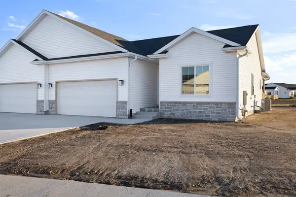 4502 NW 17th Street, Ankeny, IA 50023
