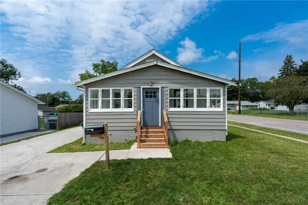 4150 66th Street, Urbandale, IA 50322