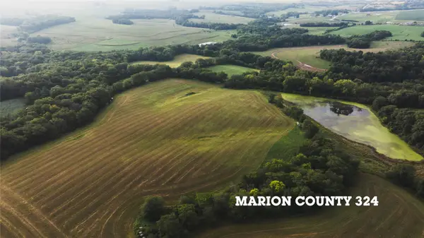 000 Oregon Drive, Knoxville, IA 50138