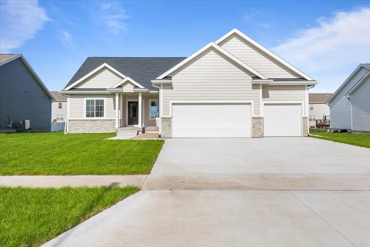 3223 NW 27th Circle, Ankeny, IA 50023 - Image #1