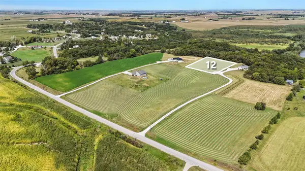 TBD 233rd Place, Pella, IA 5219