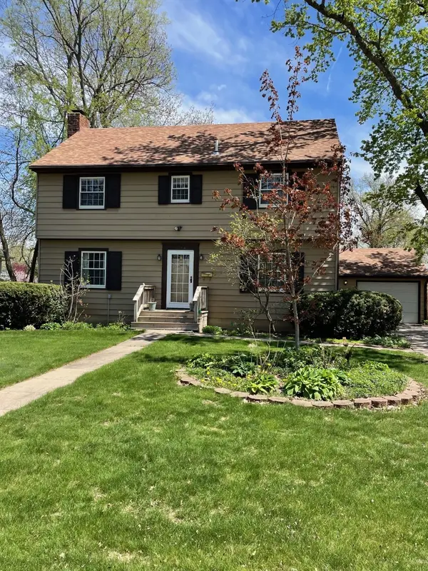 1414 Elm Street, Grinnell, IA 50112