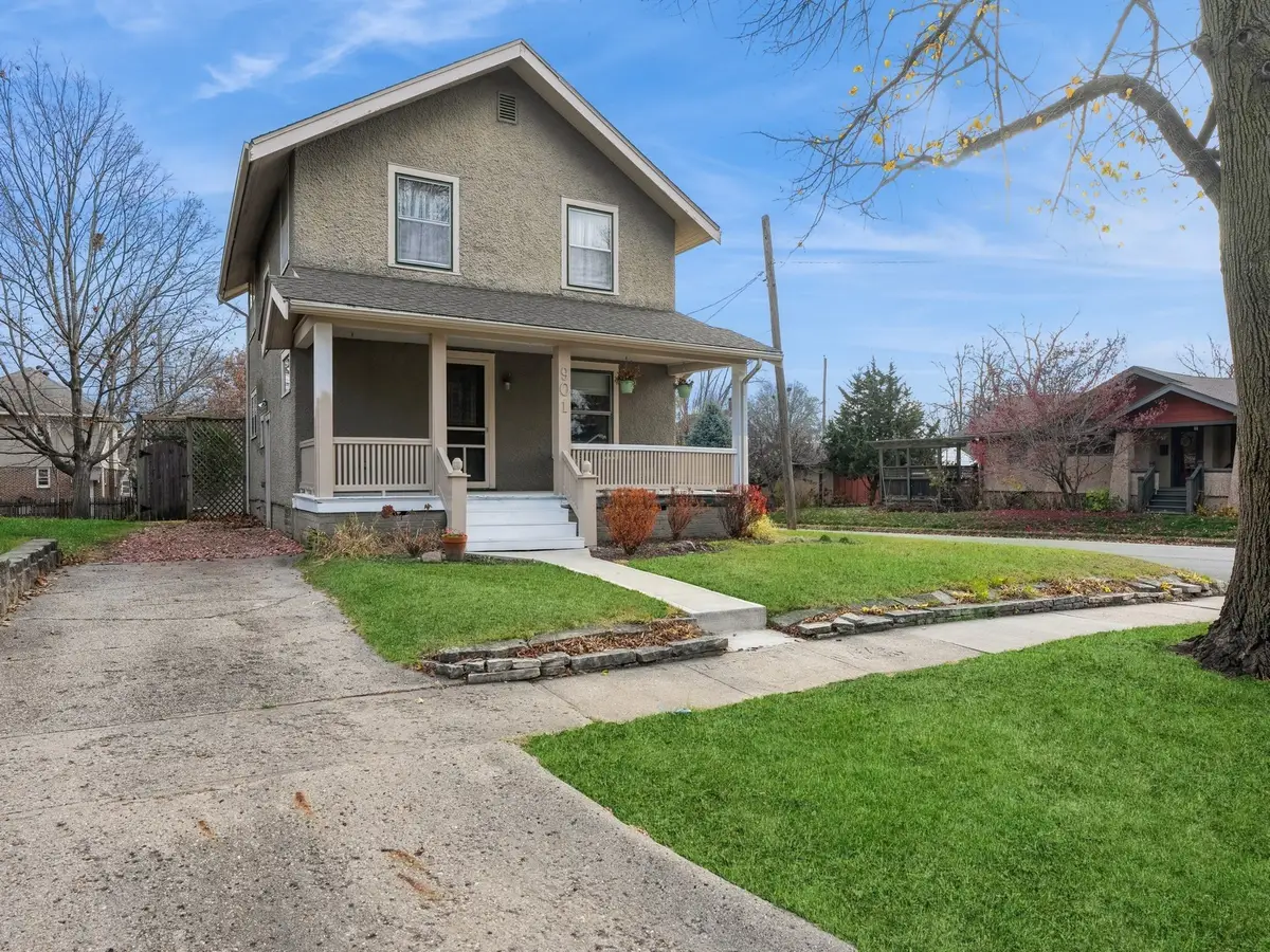 901 40th Street, Des Moines, IA 50312 - Image #1
