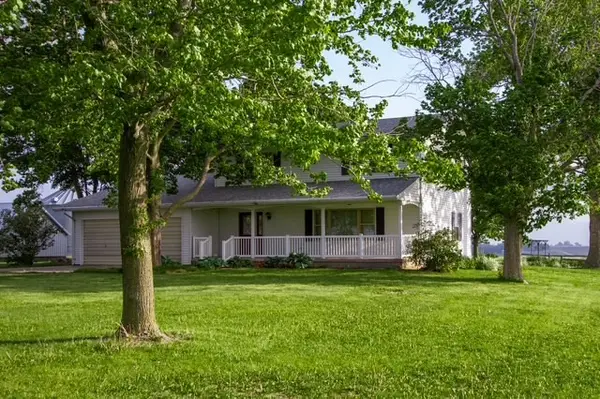 1925 Highway 163 Highway, Pella, IA 50219