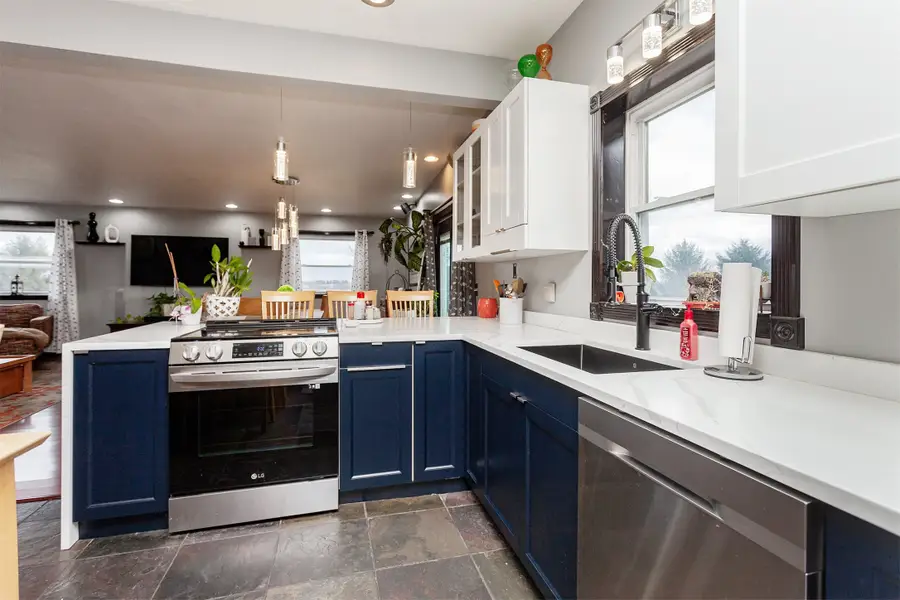 4061 NE 70th Avenue, Ankeny, IA 50021 - Image #2