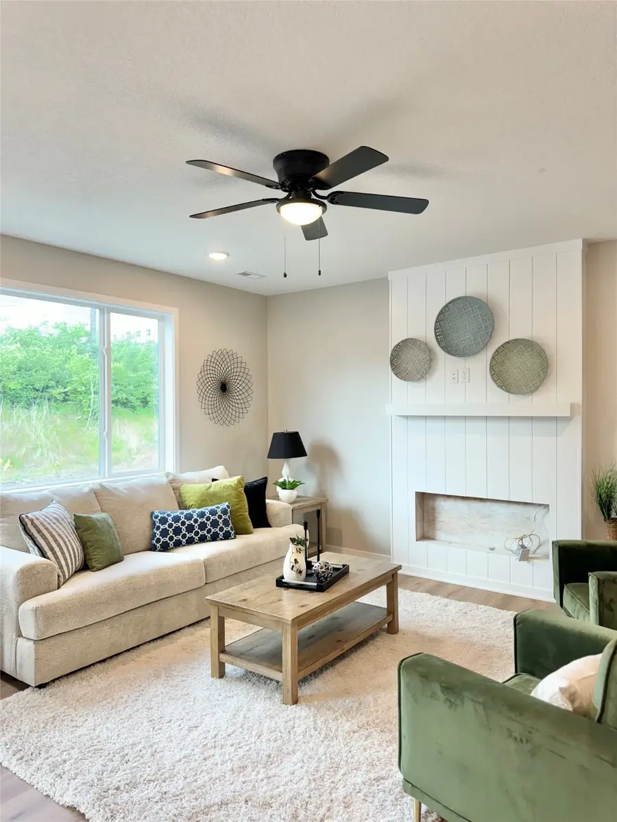 617 W Wright Road, Norwalk, IA 50211 - Image #3