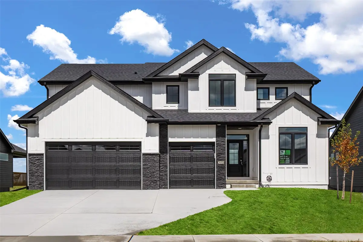 305 NW Ashley Avenue, Waukee, IA 50263 - Image #1