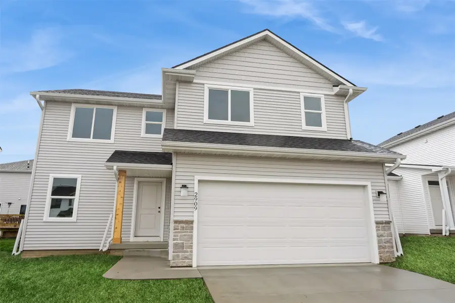 2909 Yordi Drive, Norwalk, IA 50211 - Image #2