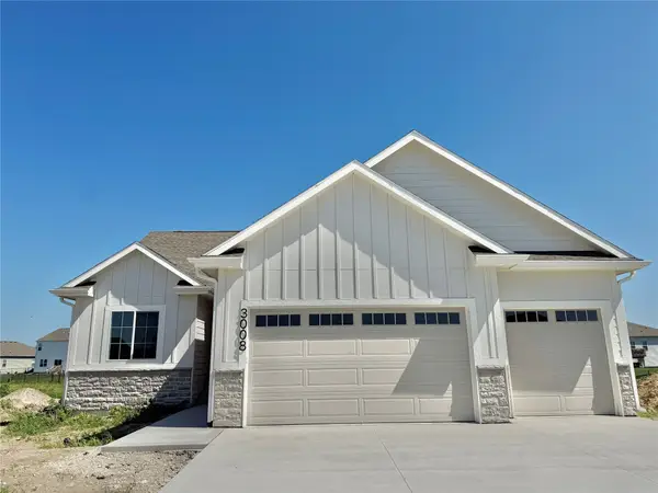 3008 NW Beechwood Court, Ankeny, IA 50023